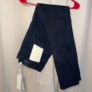 KDNK Jeans